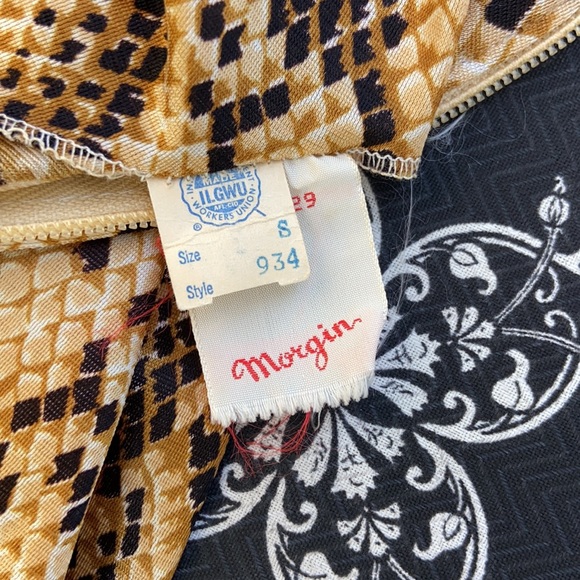 Vintage dress or lounger size small - Picture 4 of 9